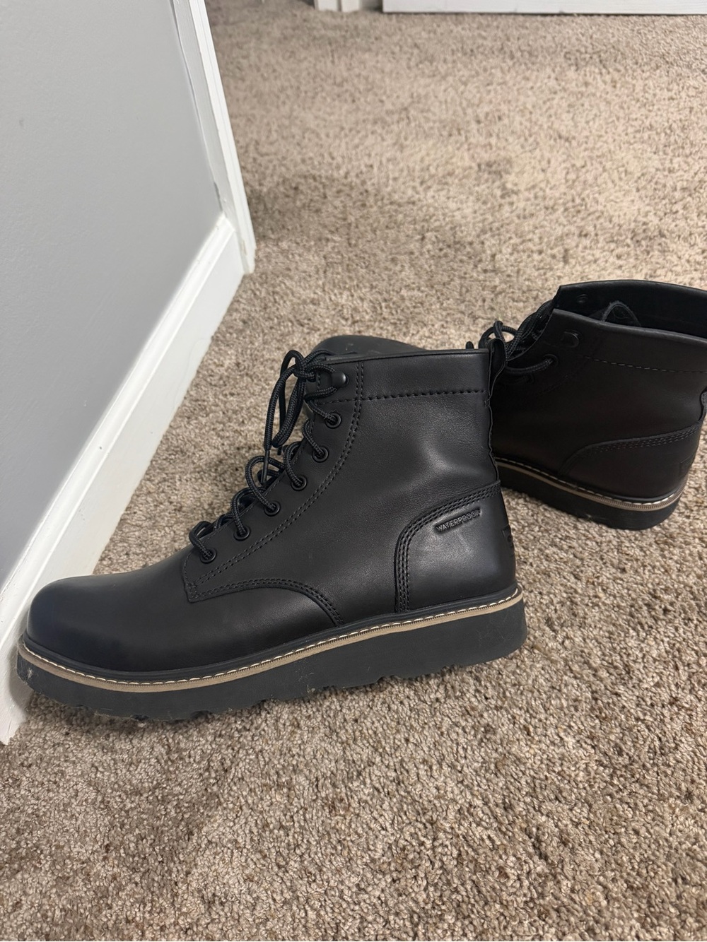 Sorel Black Leather Lace-Up Ankle Boots